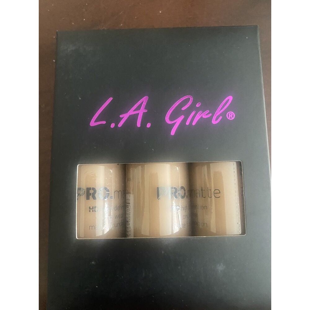 3x L.A. Girl LA Girl Pro Matte HD Long Wear Matte Foundation Sealed GLM682 Cafe